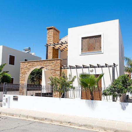 Villa Alexandra By Ezoria Villas Ajía Nápa Kültér fotó